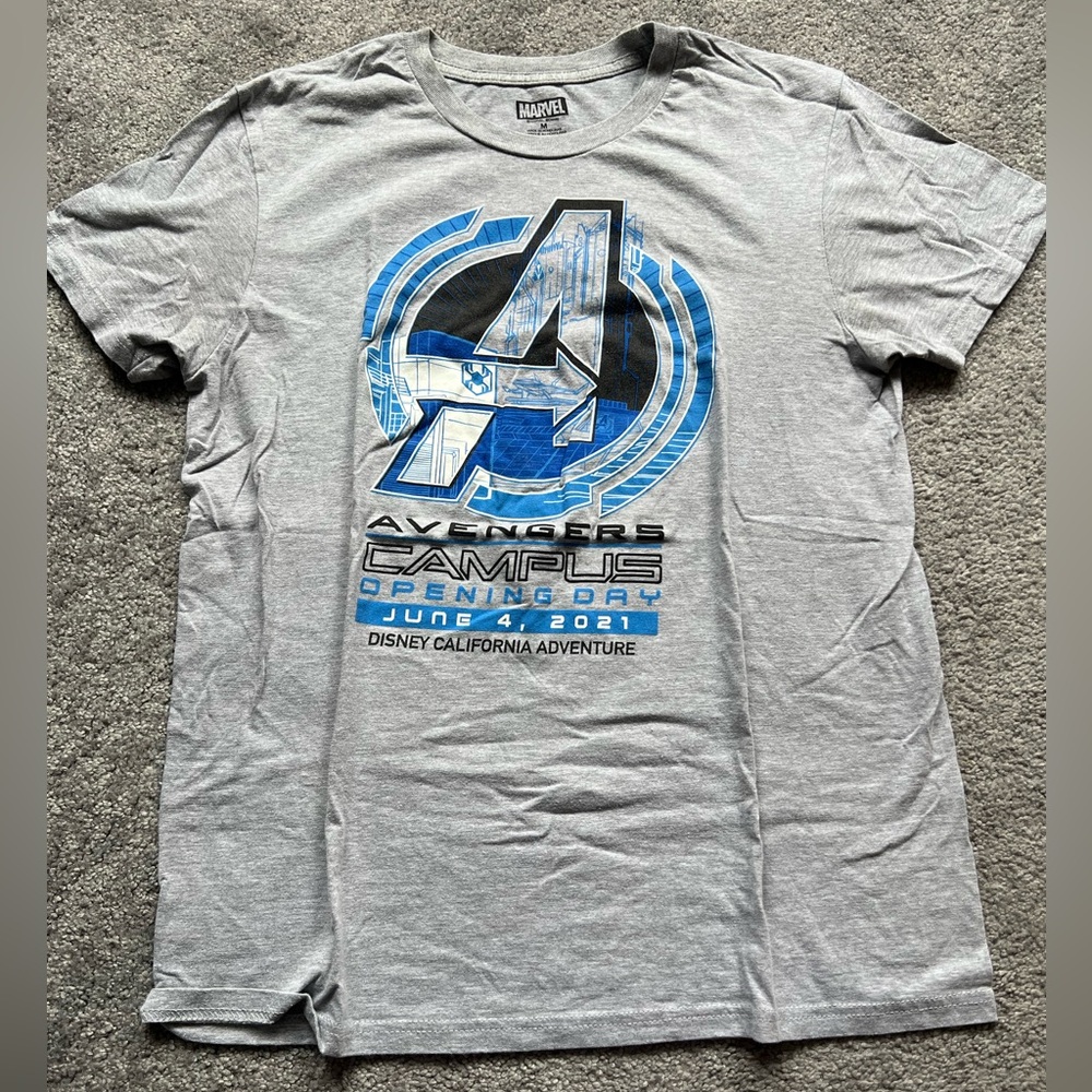 Disney California Adventure Avenger’s Campus Opening Day 2021 Size M